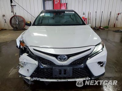 Piąte zdjęcie samochodu w środku: 2018 TOYOTA CAMRY XSE V6 VIN:4T1BZ1HK6JU003842 - miniatura