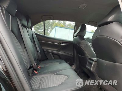 Zdjęcie 10 z 13 samochodu: 2022 TOYOTA CAMRY SE VIN:4T1T11AK0NU046438 - miniatura