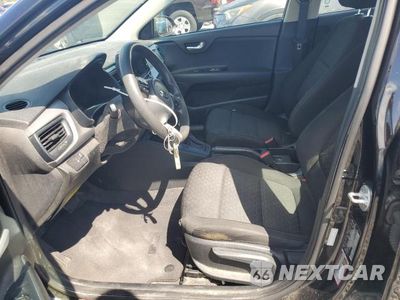 Zdjęcie 7 z 12 samochodu: 2021 KIA RIO LX VIN:3KPA24AD3ME382061 - miniatura