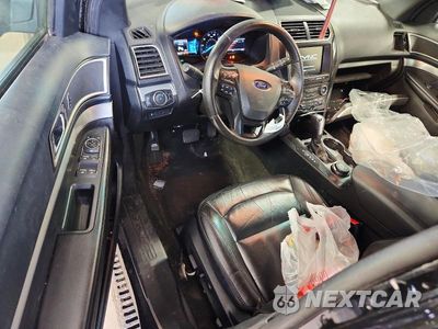 Zdjęcie 8 z 13 samochodu: 2016 FORD EXPLORER XLT VIN:1FM5K8D86GGB06061 - miniatura