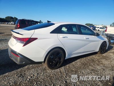 Trzecie zdjęcie samochodu z tyłu: 2026 HYUNDAI ELANTRA SEL SPORT VIN:KMHLM4DG0TU185952 - miniatura