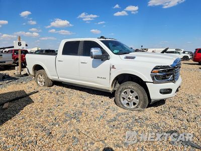 Czwarte zdjęcie samochodu z boku: 2025 RAM 2500 LIMITED VIN:3C63R5SL2SG532640 - miniatura