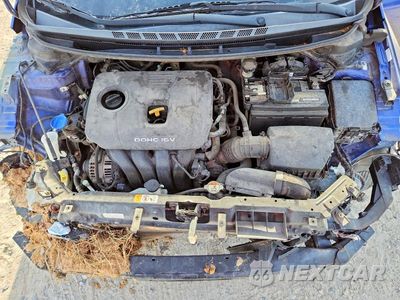 Zdjęcie 11 z 12 samochodu: 2017 KIA FORTE LX VIN:3KPFL4A76HE069265 - miniatura
