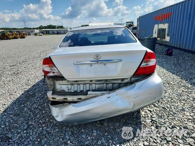 Zdjęcie 6 z 12 samochodu: 2003 TOYOTA CAMRY LE VIN:4T1BE32K13U176915 - miniatura