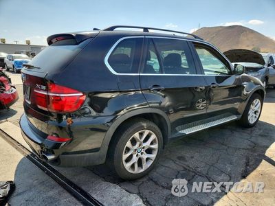 Trzecie zdjęcie samochodu z tyłu: 2013 BMW X5 XDRIVE35I VIN:5UXZV4C52D0G54027 - miniatura