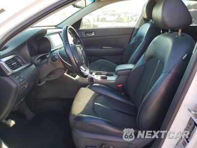 Zdjęcie 7 z 13 samochodu: 2019 KIA OPTIMA S VIN:5XXGT4L36KG318063 - miniatura