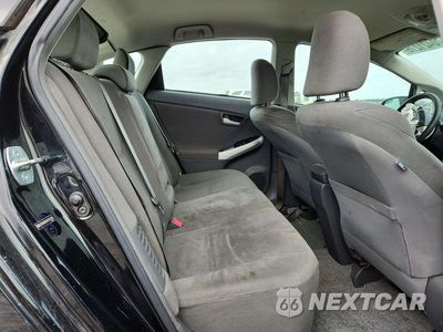 Zdjęcie 11 z 13 samochodu: 2010 TOYOTA PRIUS II VIN:JTDKN3DU9A1265746 - miniatura