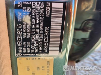 Zdjęcie 12 z 12 samochodu: 1995 MERCEDES-BENZ E 300D VIN:WDBEB31E0SC268106 - miniatura