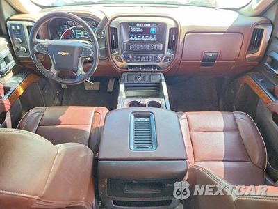 Zdjęcie 8 z 13 samochodu: 2018 CHEVROLET SILVERADO K1500 HIGH COUNTRY VIN:3GCUKTEC5JG392793 - miniatura