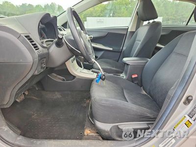 Zdjęcie 7 z 12 samochodu: 2010 TOYOTA COROLLA S VIN:2T1BU4EE3AC494127 - miniatura