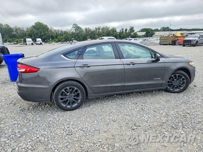 Trzecie zdjęcie samochodu z tyłu: 2019 FORD FUSION SE VIN:3FA6P0LU8KR242452 - miniatura