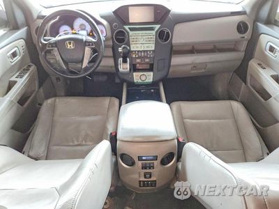 Zdjęcie 8 z 12 samochodu: 2011 HONDA PILOT TOURING VIN:5FNYF3H91BB007260 - miniatura