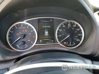 Zdjęcie 9 z 12 samochodu: 2018 NISSAN SENTRA S VIN:3N1AB7AP0JY272982 - miniatura