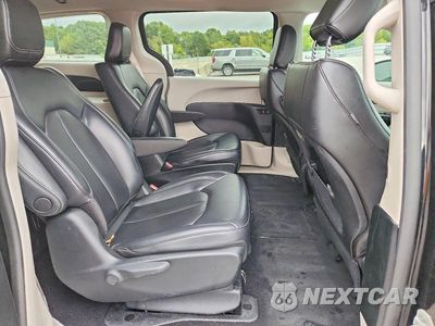 Zdjęcie 11 z 13 samochodu: 2023 CHRYSLER PACIFICA HYBRID TOURING L VIN:2C4RC1L72PR631331 - miniatura