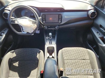 Zdjęcie 8 z 12 samochodu: 2022 NISSAN KICKS SV VIN:3N1CP5CV0NL525795 - miniatura