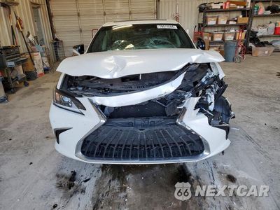 Piąte zdjęcie samochodu w środku: 2025 LEXUS ES 300H BASE VIN:58ADA1C15SU063636 - miniatura