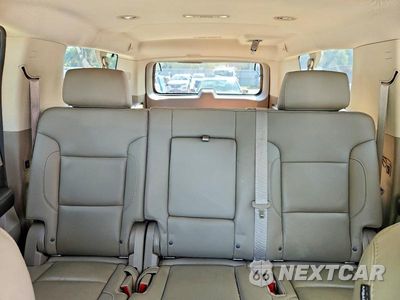 Zdjęcie 10 z 13 samochodu: 2015 CHEVROLET SUBURBAN C1500 LT VIN:1GNSCJKC1FR604021 - miniatura
