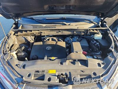 Zdjęcie 11 z 12 samochodu: 2017 TOYOTA HIGHLANDER SE VIN:5TDKZRFH2HS210821 - miniatura
