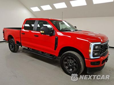 Czwarte zdjęcie samochodu z boku: 2025 FORD F250 SUPER DUTY VIN:1FT8W2BA4SEE02807 - miniatura