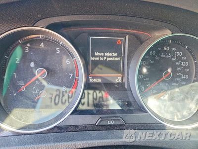 Zdjęcie 9 z 12 samochodu: 2017 VOLKSWAGEN GTI S VIN:3VW4T7AU3HM069676 - miniatura