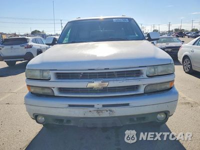 Piąte zdjęcie samochodu w środku: 2003 CHEVROLET SUBURBAN K1500 VIN:3GNFK16T13G198638 - miniatura