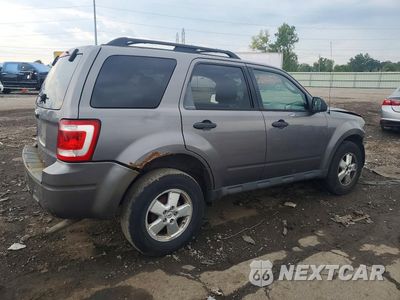 Trzecie zdjęcie samochodu z tyłu: 2009 FORD ESCAPE XLT VIN:1FMCU03779KA13321 - miniatura