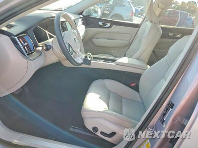 Zdjęcie 7 z 14 samochodu: 2022 VOLVO XC60 B5 MOMENTUM VIN:YV4L12DK7N1078677 - miniatura