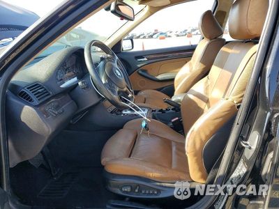 Zdjęcie 7 z 12 samochodu: 2004 BMW 325 I VIN:WBAEV33484KL62303 - miniatura