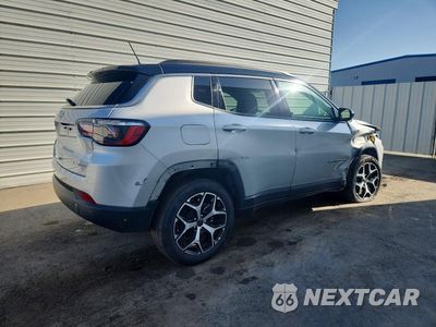 Trzecie zdjęcie samochodu z tyłu: 2025 JEEP COMPASS LIMITED VIN:3C4NJDCN4ST579050 - miniatura