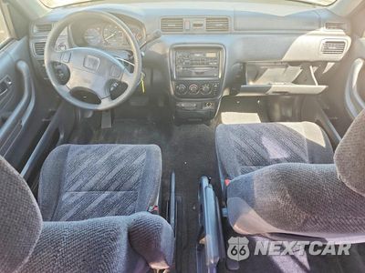 Zdjęcie 8 z 13 samochodu: 2001 HONDA CR-V LX VIN:JHLRD28491S021291 - miniatura