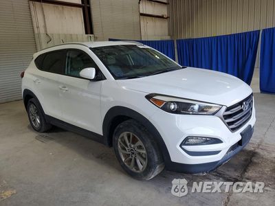 Czwarte zdjęcie samochodu z boku: 2016 HYUNDAI TUCSON SE VIN:KM8J3CA40GU175846 - miniatura