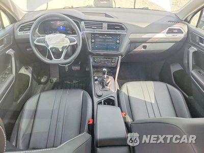 Zdjęcie 8 z 13 samochodu: 2024 VOLKSWAGEN TIGUAN SE VIN:3VVMB7AX9RM076179 - miniatura