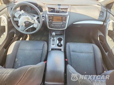 Zdjęcie 8 z 13 samochodu: 2017 NISSAN ALTIMA 2.5 S VIN:1N4AL3AP6HC477606 - miniatura