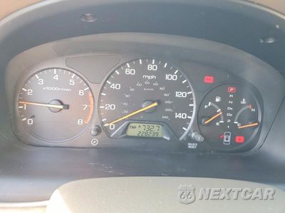 Zdjęcie 9 z 12 samochodu: 2002 HONDA ACCORD EX VIN:1HGCG66862A129433 - miniatura