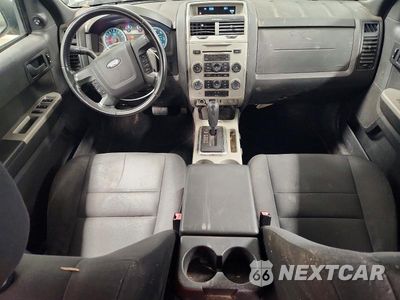 Zdjęcie 8 z 13 samochodu: 2010 FORD ESCAPE XLT VIN:1FMCU9D77AKB52839 - miniatura