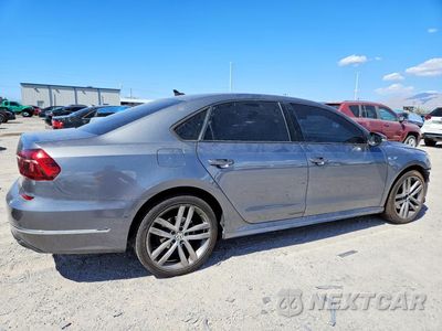 Trzecie zdjęcie samochodu z tyłu: 2018 VOLKSWAGEN PASSAT S VIN:1VWAA7A33JC019898 - miniatura