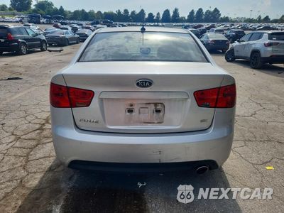 Zdjęcie 6 z 12 samochodu: 2010 KIA FORTE SX VIN:KNAFW4A33A5132678 - miniatura