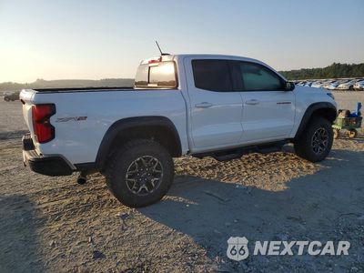 Trzecie zdjęcie samochodu z tyłu: 2025 CHEVROLET COLORADO ZR2 VIN:1GCPTFEK9S1124090 - miniatura