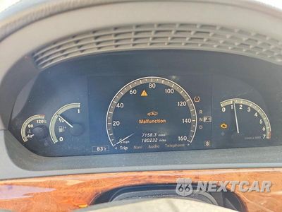 Zdjęcie 9 z 12 samochodu: 2007 MERCEDES-BENZ S 550 VIN:WDDNG71X17A061812 - miniatura