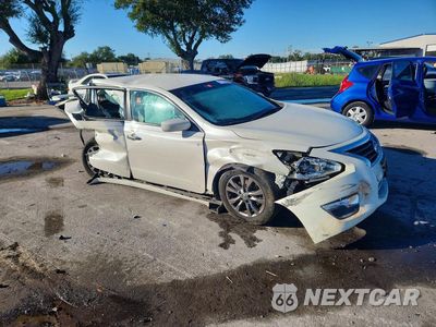 Czwarte zdjęcie samochodu z boku: 2015 NISSAN ALTIMA 2.5 S VIN:1N4AL3AP7FC571104 - miniatura