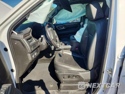 Zdjęcie 7 z 13 samochodu: 2021 CHEVROLET SUBURBAN K1500 Z71 VIN:1GNSKDKD3MR285019 - miniatura