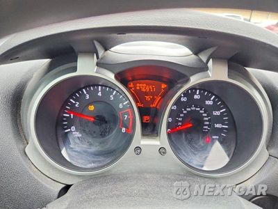 Zdjęcie 9 z 13 samochodu: 2012 NISSAN JUKE S VIN:JN8AF5MR6CT115928 - miniatura