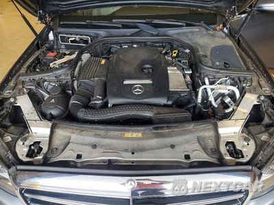 Zdjęcie 11 z 12 samochodu: 2017 MERCEDES-BENZ E 300 4MATIC VIN:WDDZF4KB6HA159628 - miniatura