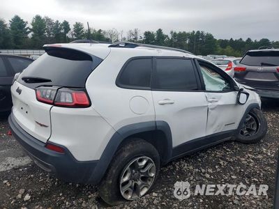 Trzecie zdjęcie samochodu z tyłu: 2019 JEEP CHEROKEE TRAILHAWK VIN:1C4PJMBX6KD389610 - miniatura