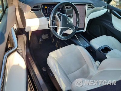 Zdjęcie 8 z 13 samochodu: 2017 TESLA MODEL X VIN:5YJXCAE24HF050290 - miniatura