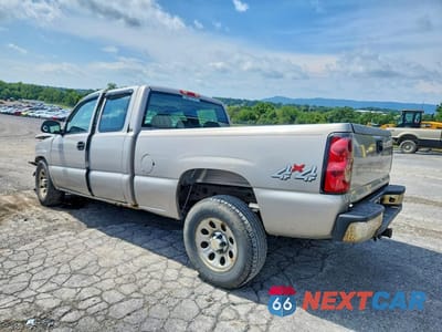 Drugie zdjęcie samochodu z przodu: 2005 CHEVROLET SILVERADO K1500 VIN:2GCEK19V751217917 - miniatura