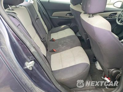 Zdjęcie 10 z 12 samochodu: 2013 CHEVROLET CRUZE LS VIN:1G1PA5SH0D7284019 - miniatura