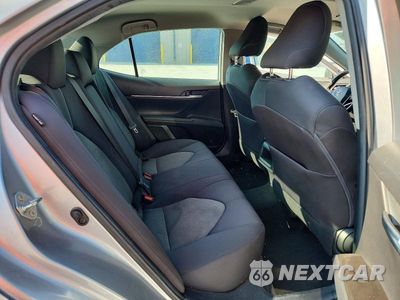 Zdjęcie 10 z 13 samochodu: 2021 TOYOTA CAMRY LE VIN:4T1C11AK5MU593624 - miniatura