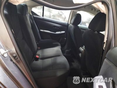 Zdjęcie 10 z 12 samochodu: 2025 NISSAN SENTRA S VIN:3N1AB8BV7SY260185 - miniatura