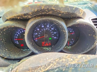 Zdjęcie 9 z 12 samochodu: 2013 KIA SOUL BASE VIN:KNDJT2A51D7516270 - miniatura